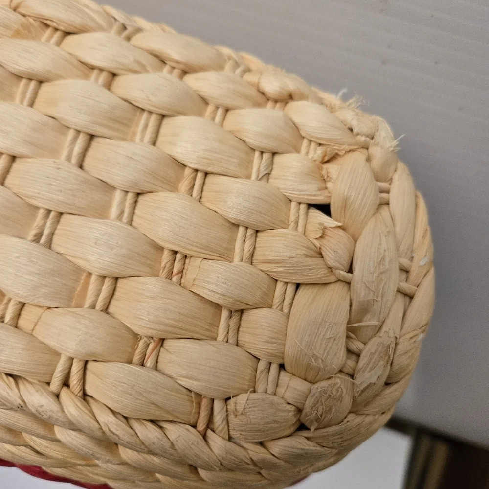 Capella Starworld large seashell purse with‎ plastic handles